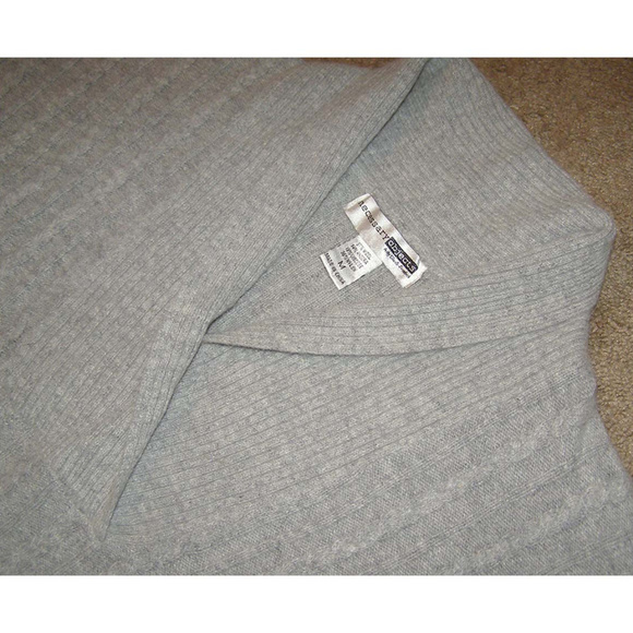 NEW Necessary Objects gray short sleeve sweater M - Picture 7 of 8